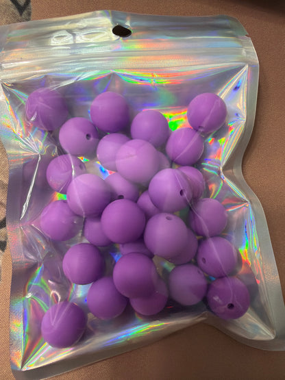 Silicone beads