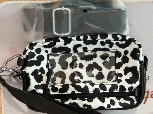 Crossbody bags