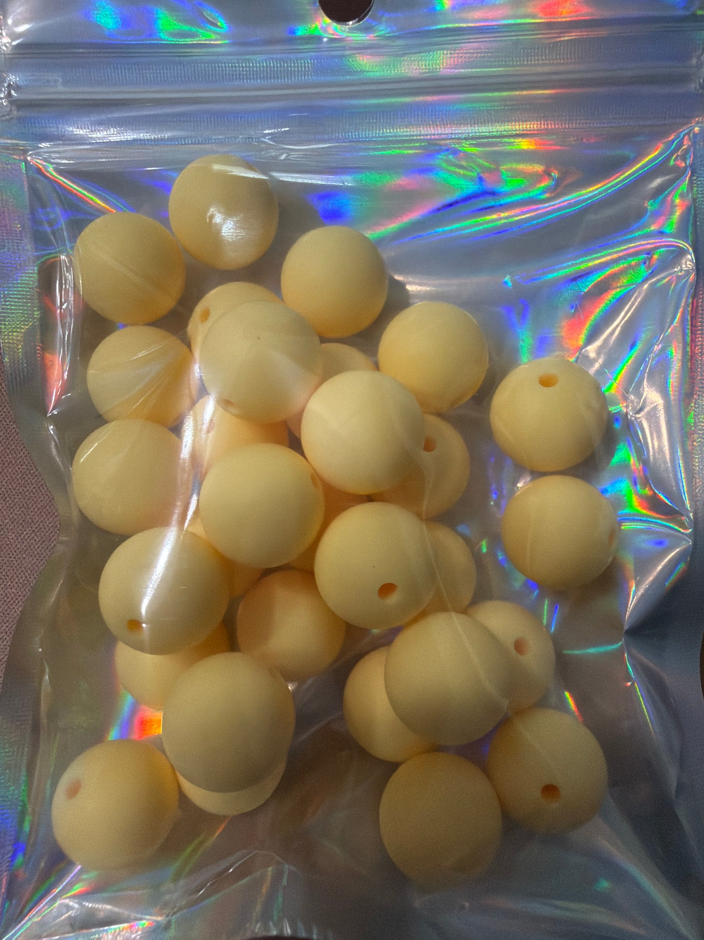 Silicone beads