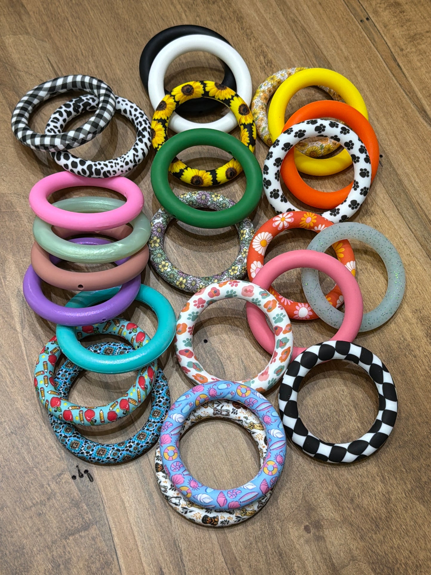 Silicone rings