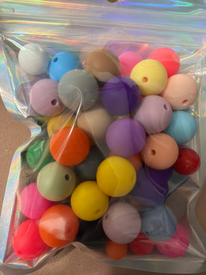 Silicone beads