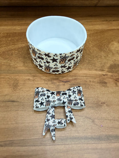 Cup boots and matching straw toppers
