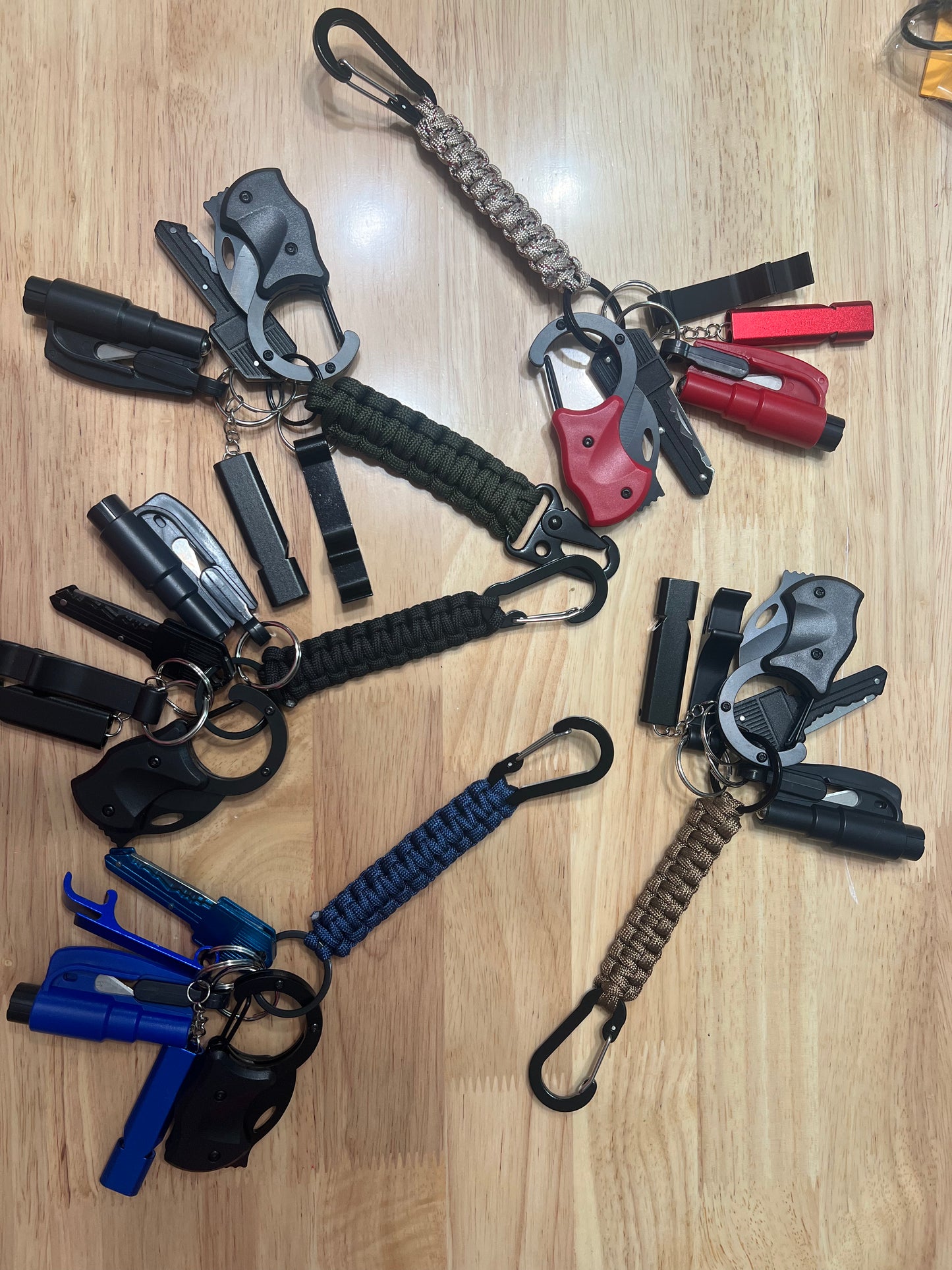 6 piece Paracord Keychain