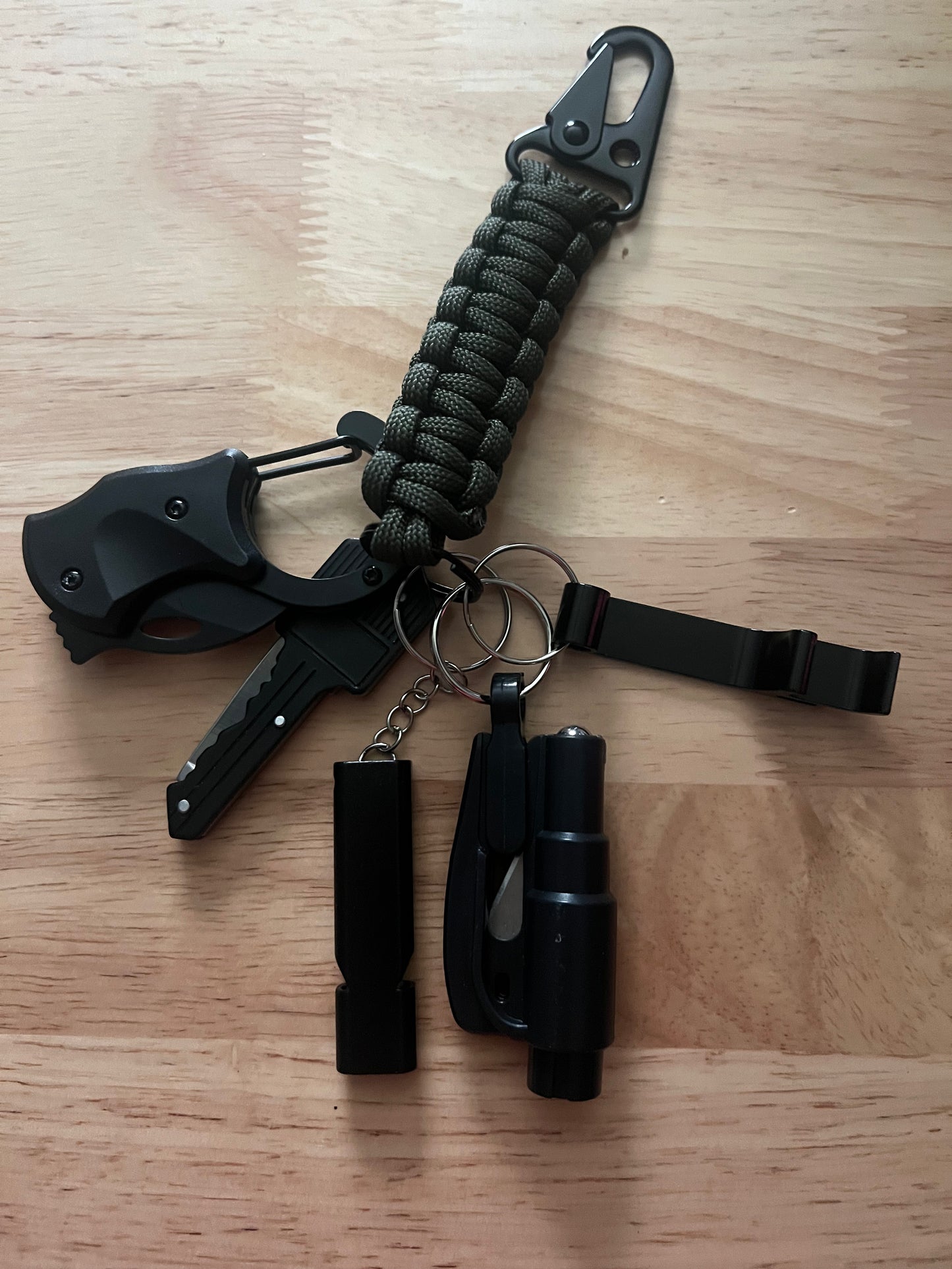 6 piece Paracord Keychain